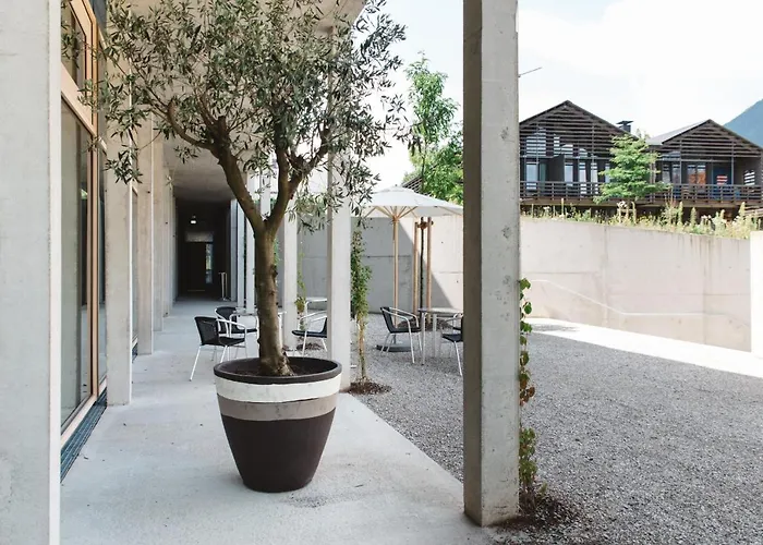 Quartier - Ueber Nacht In Besonderer Architektur جارمش بارتنكيرشن