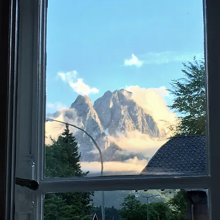 酒店 Quartier - Ueber Nacht In Besonderer Architektur 加爾米施-帕滕基興