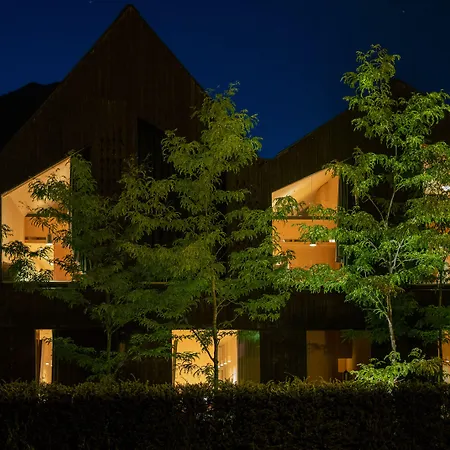 酒店 Quartier - Ueber Nacht In Besonderer Architektur 加爾米施-帕滕基興