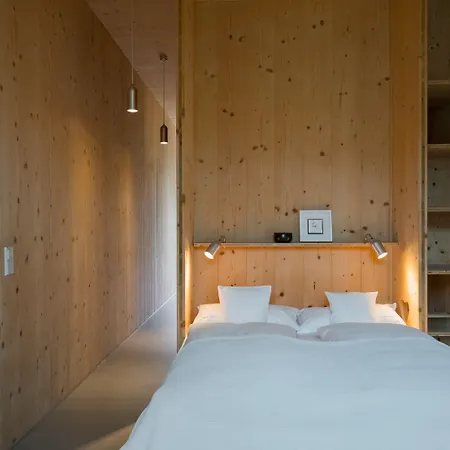 Quartier - Ueber Nacht In Besonderer Architektur 4* 加爾米施-帕滕基興