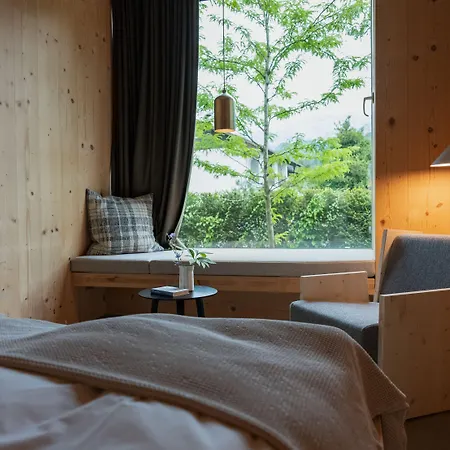 Quartier - Ueber Nacht In Besonderer Architektur 4* 加爾米施-帕滕基興