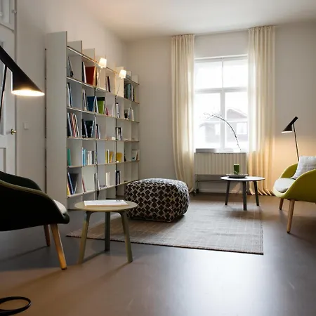 Quartier - Ueber Nacht In Besonderer Architektur 가르미슈파르텐키르헨