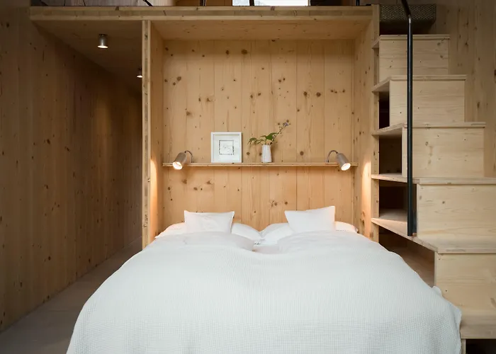 Quartier - Ueber Nacht In Besonderer Architektur ホテル ガルミッシュ・パルテンキルヒェン
